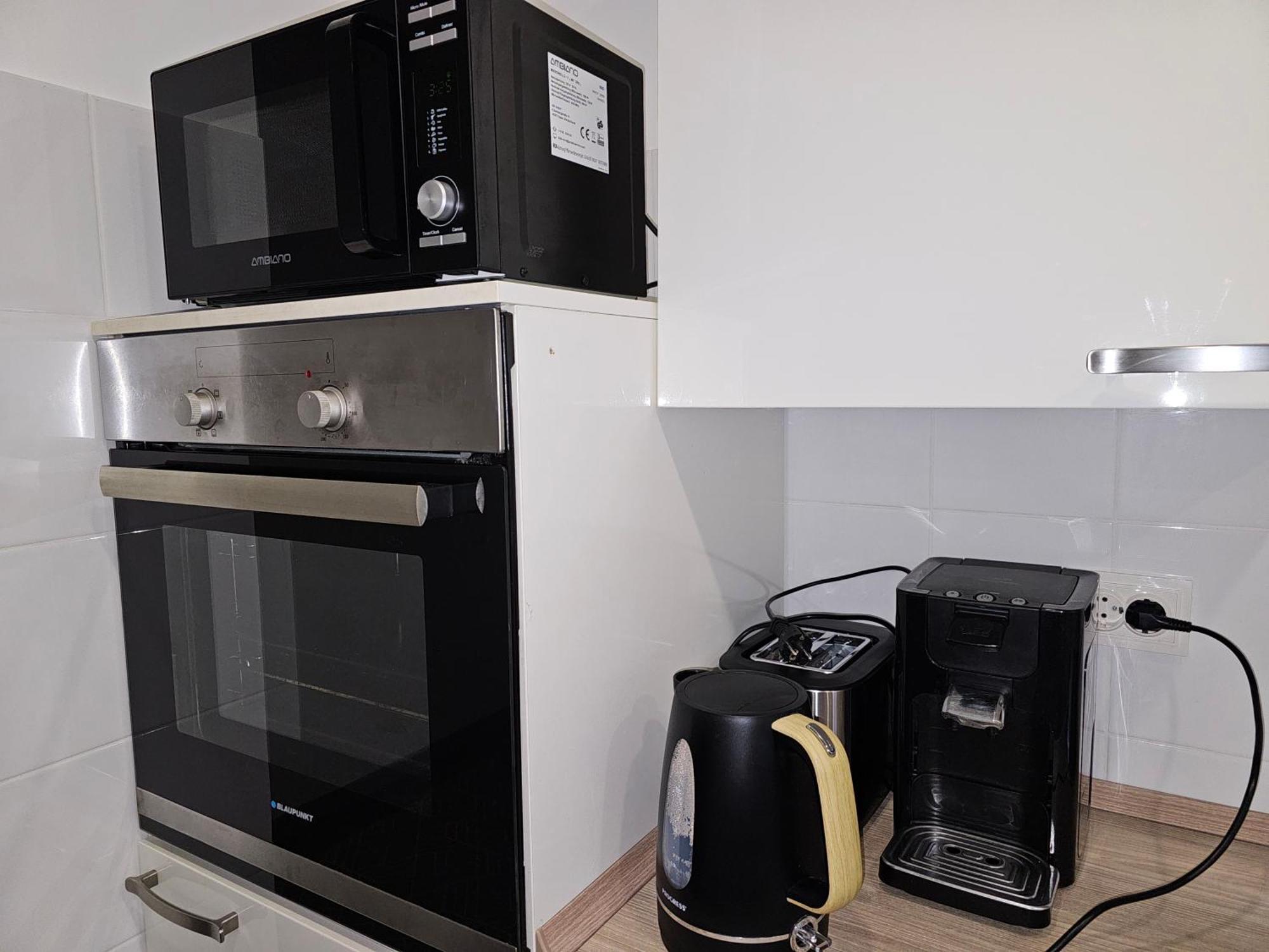 Warburg, Fewo "Sweet Home" 2,5 Zi- Eg-Separater Eingang - Parkplatz - Terasse- Komfortabel,Renoviert المظهر الخارجي الصورة